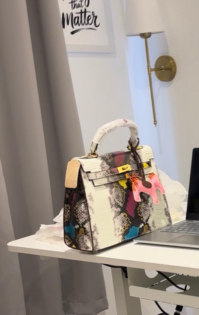 Designer Style Snake Print Handbag